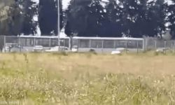 النازحون السوريون يرفضون مغادرة قاعدة حميميم